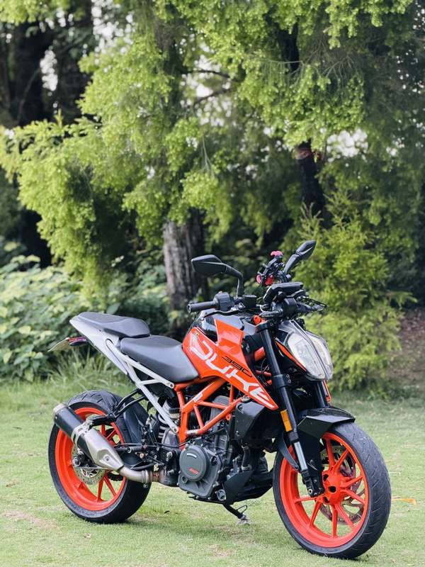 KTMR2R 390 Duke
