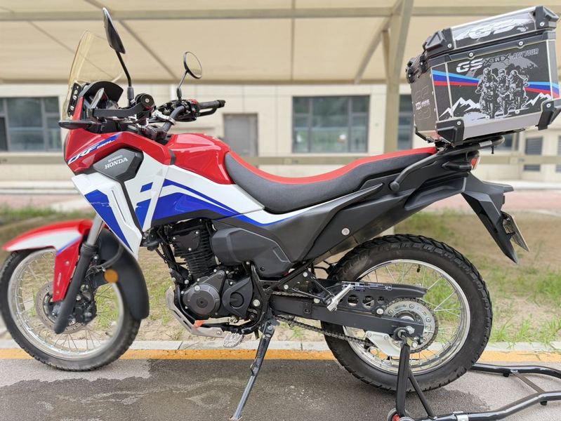 新大洲本田 CRF190L