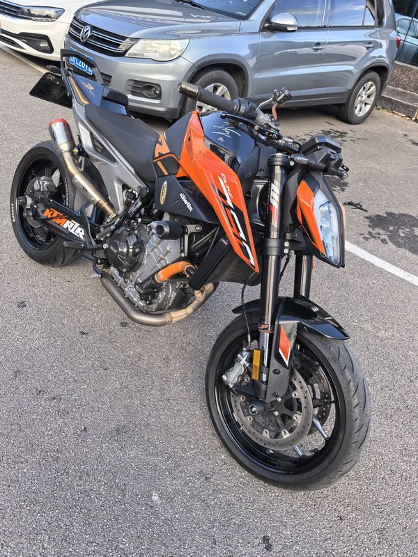 KTMR2R 790 Duke