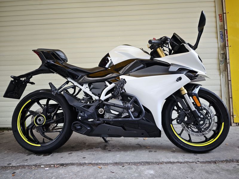 春风 250SR
