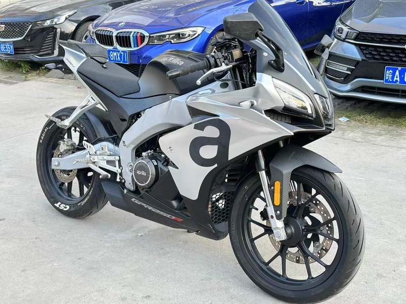 宗申阿普利亚 GPR250R