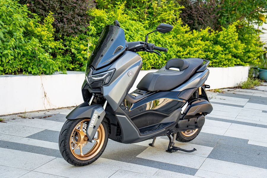 雅马哈 NMAX