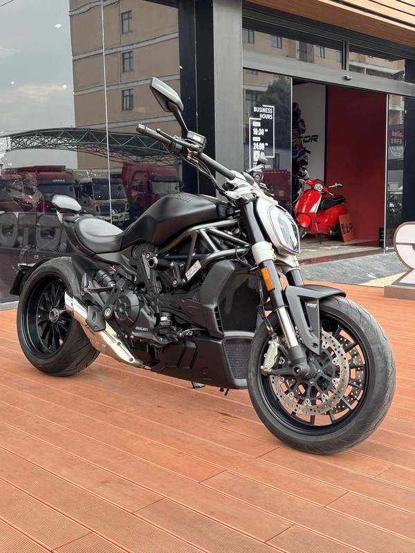 杜卡迪 XDiavel