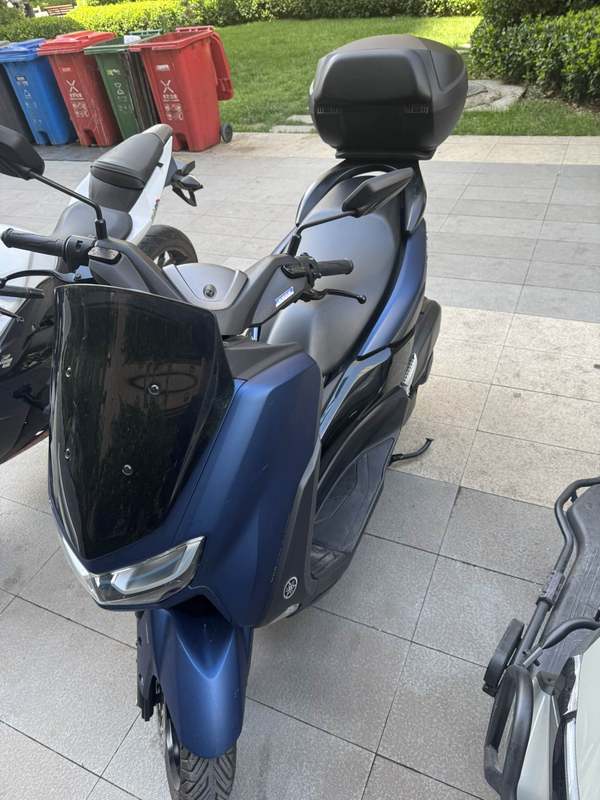 雅马哈 NMAX