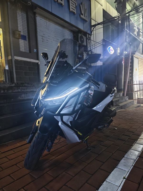 无极 SR250GT