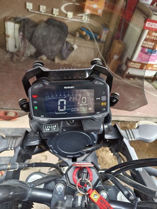 豪爵铃木 DL250