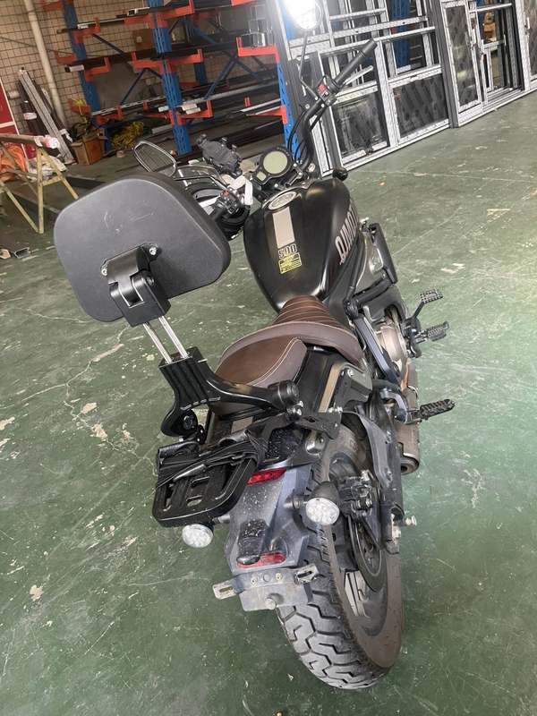 QJMOTOR 闪500S