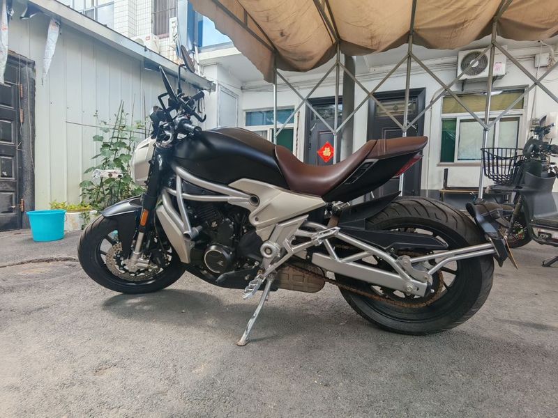 爵士捷 DX650