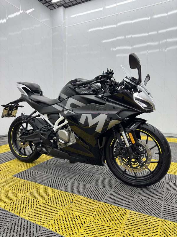 春风 250SR