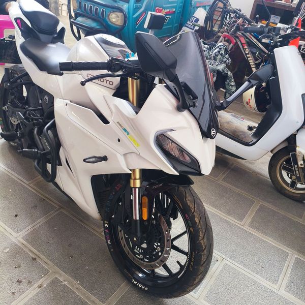 春风 250SR