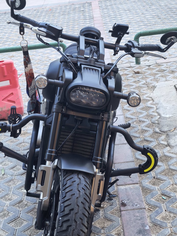 QJMOTOR 闪600