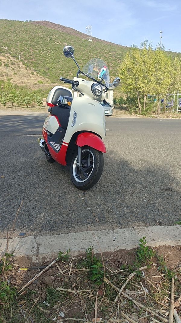 新大洲本田 NS125LA