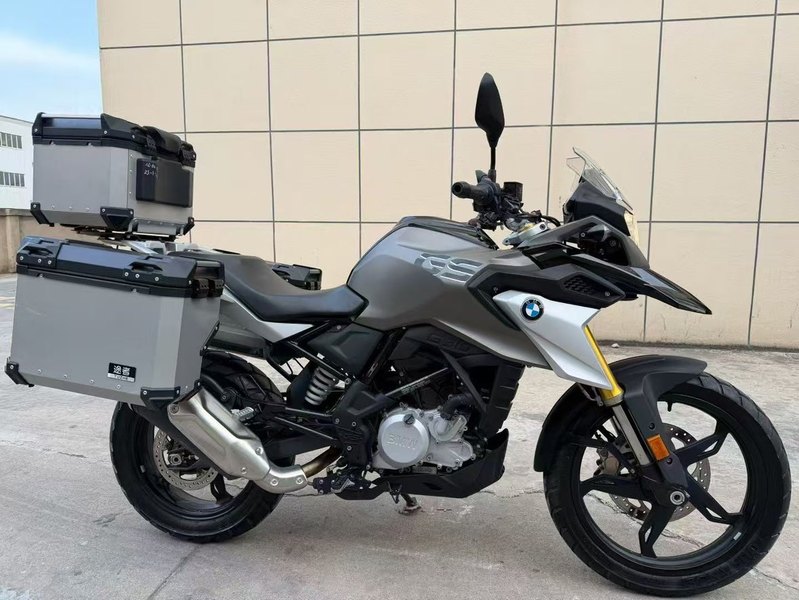 宝马 G 310 GS