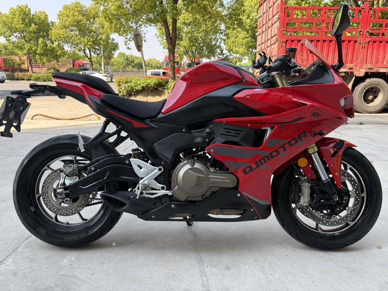 QJMOTOR 赛550