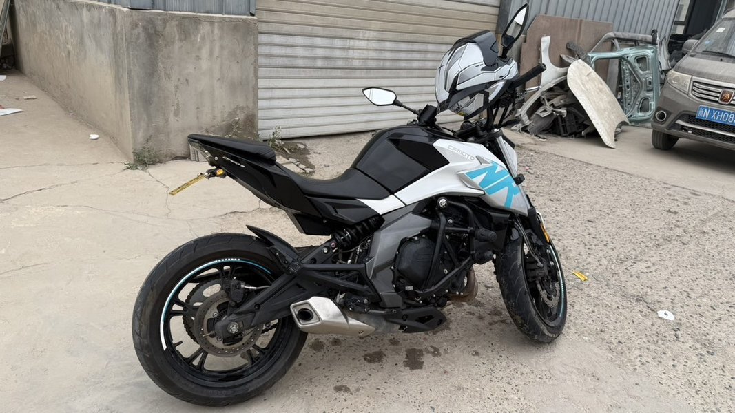 春风 400NK