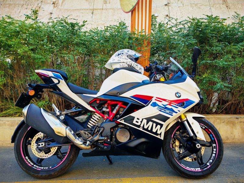宝马 G 310 RR