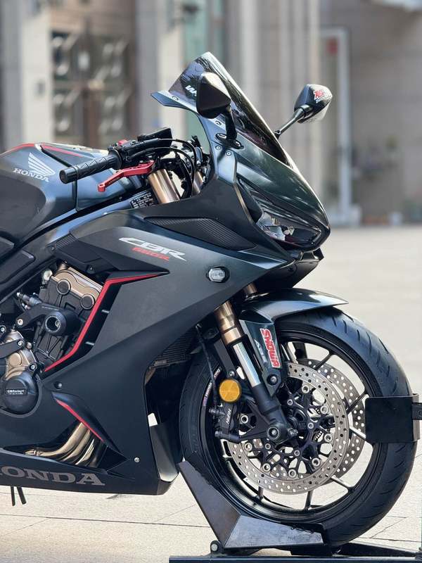 本田DREAMWING CBR650R