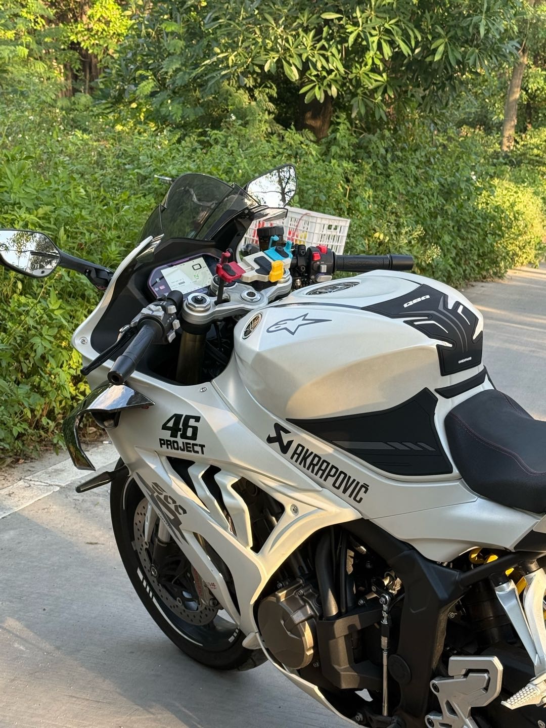 QJMOTOR 赛650