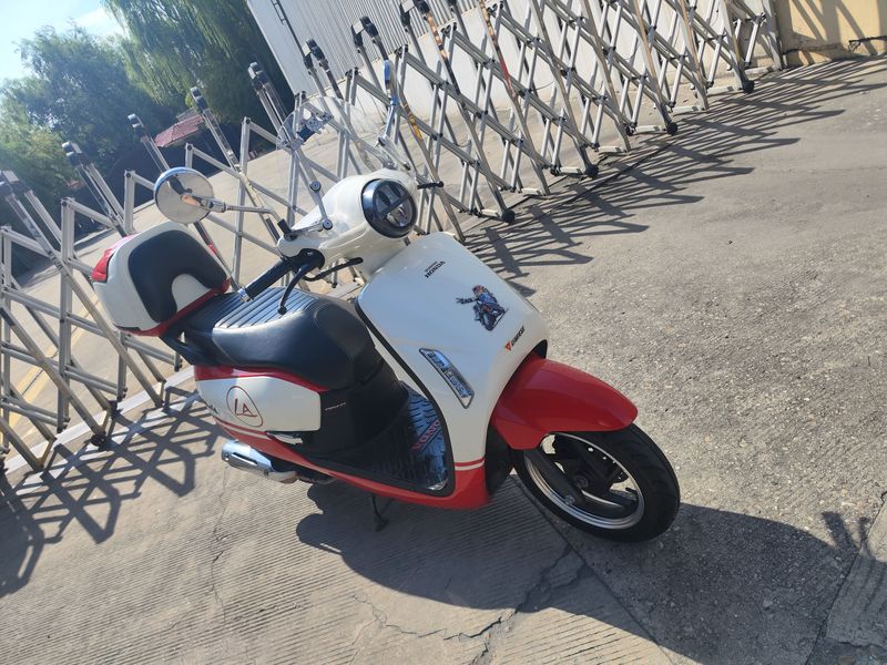 新大洲本田 NS125LA
