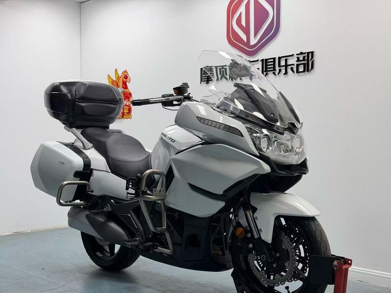 春风 650TR-G