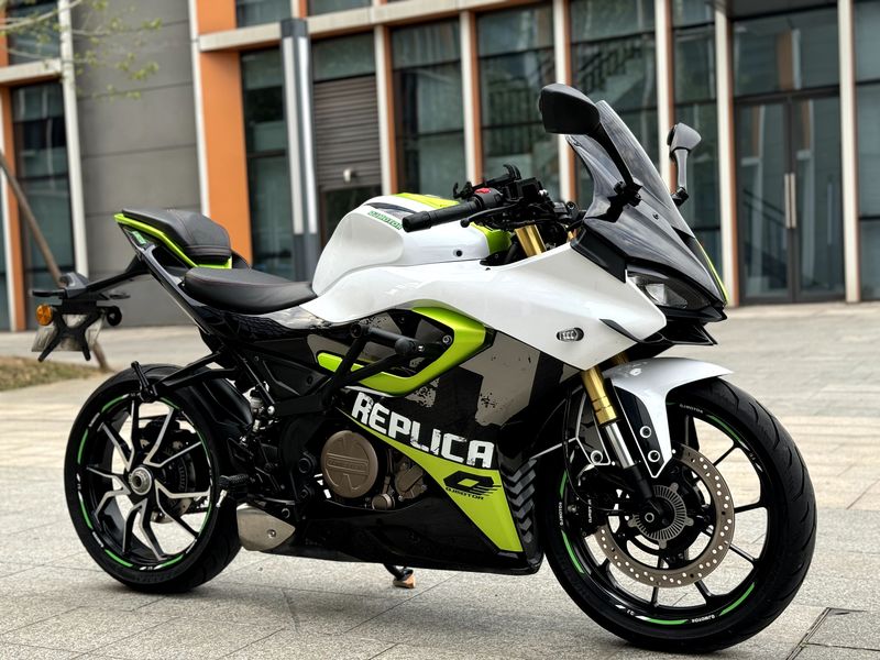 QJMOTOR 赛250