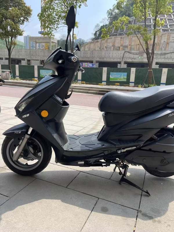 光阳 弯道150