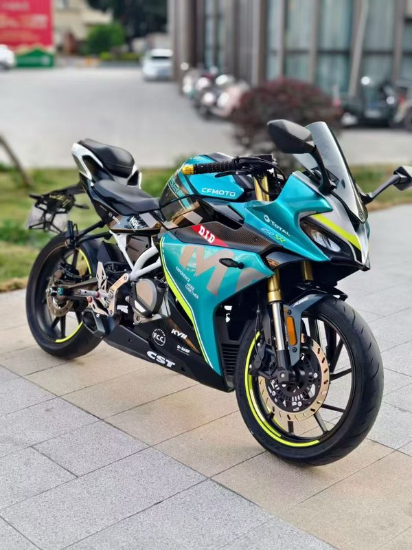 春风 250SR