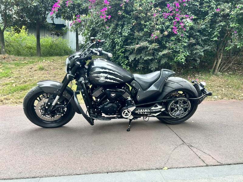 香帅 金刚狼800S