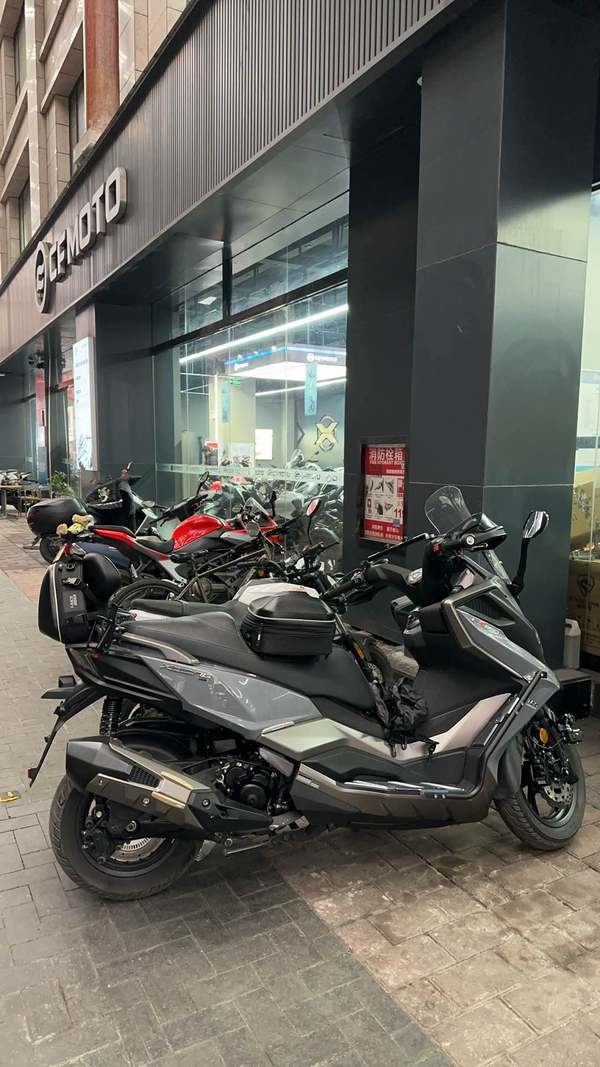 光阳 赛艇 S350