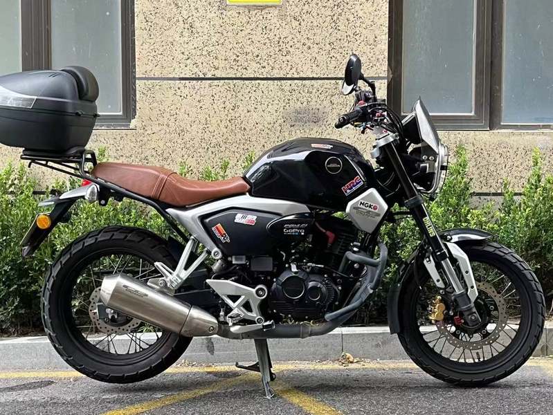 五羊本田 鸷道 CB190SS
