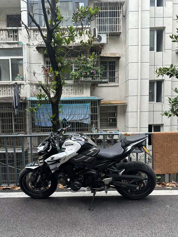 川崎 Z900