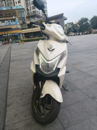 济南铃木 优驿 UE125