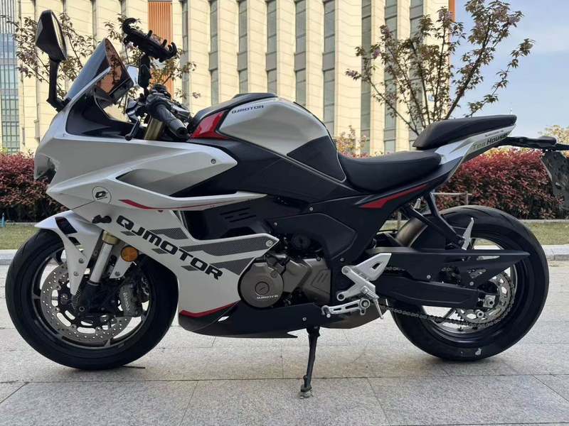 QJMOTOR 赛550