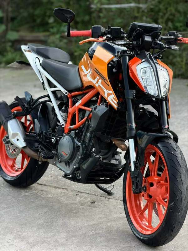 KTMR2R 390 Duke