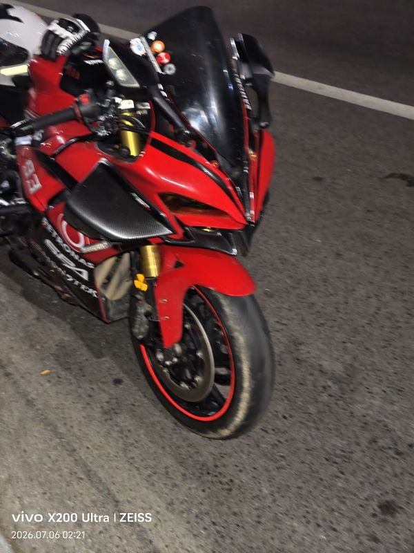QJMOTOR 赛600