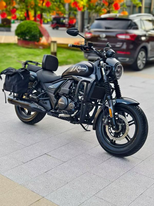 豪爵 TR300