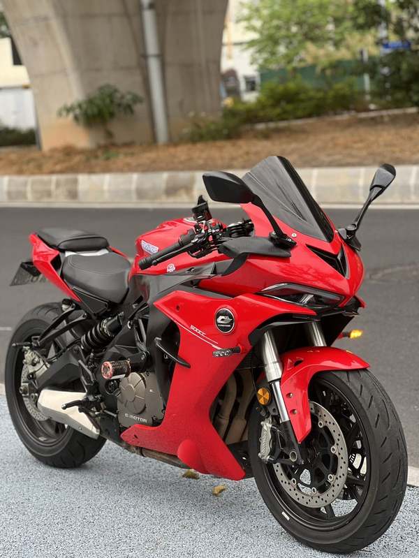 QJMOTOR 赛600