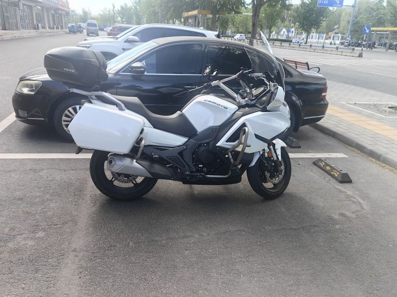 春风 650TR-G