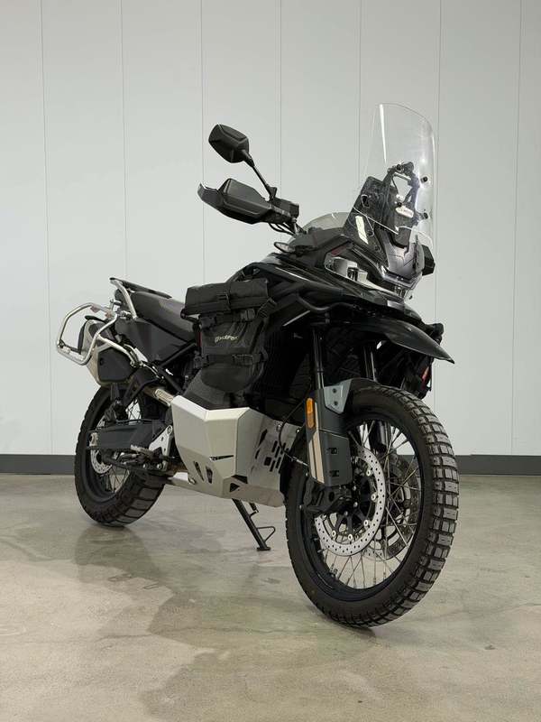 春风 800MT-X