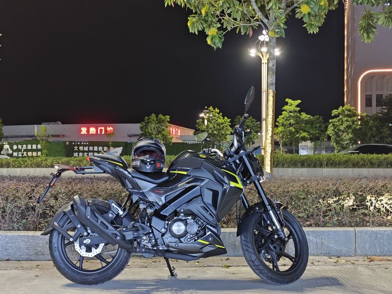 贝纳利 小迅龙 BN150S