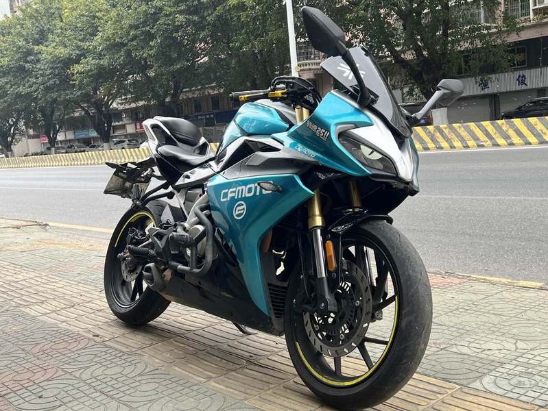 春风 250SR
