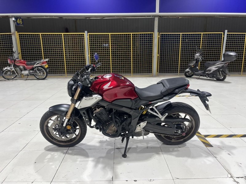 本田DREAMWING CB650R 