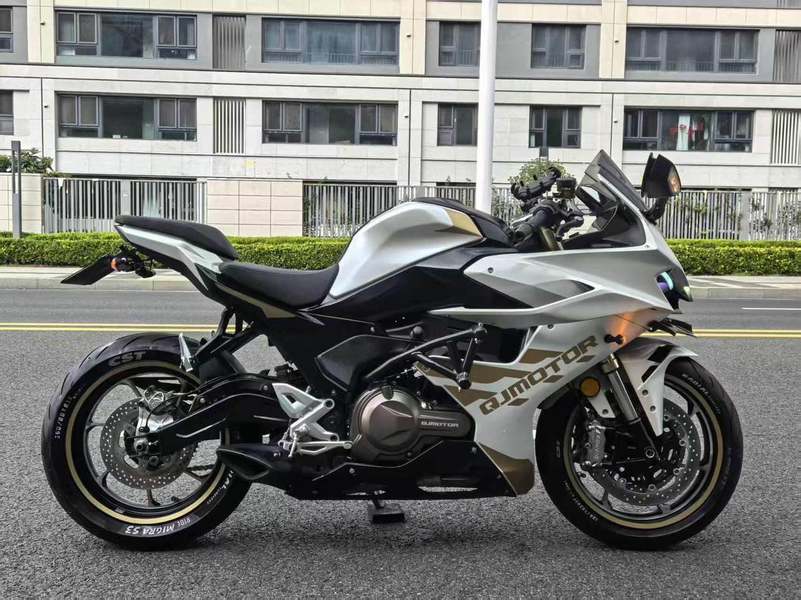 QJMOTOR 赛550