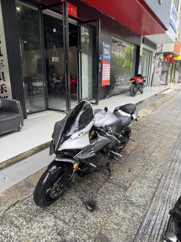 QJMOTOR 赛600