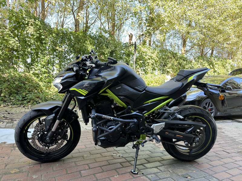 川崎 Z900