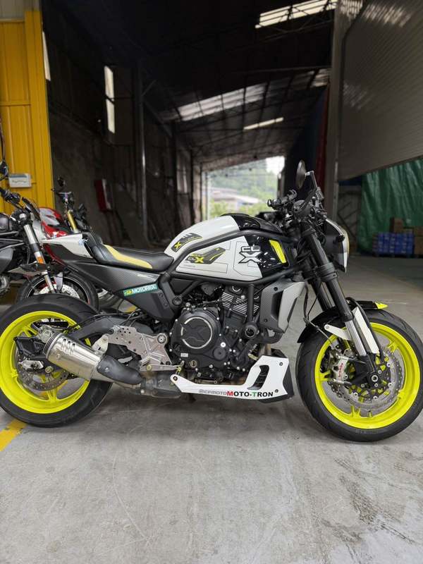 春风 700CL-X