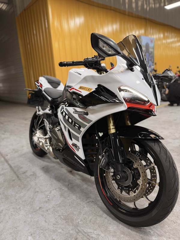 QJMOTOR 赛450