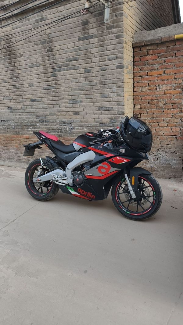 宗申阿普利亚 GPR150R