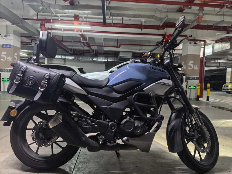 新大洲本田 CB190TR