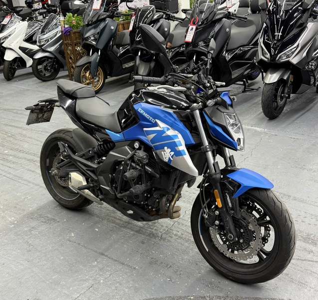 春风 400NK